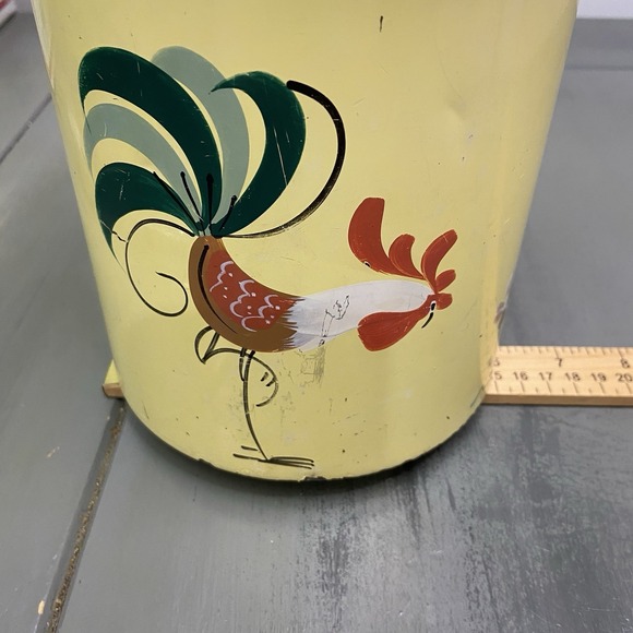 Vintage RANSBURG coated metal YELLOW ROOSTER CANISTER farmhouse cottage - Picture 10 of 11